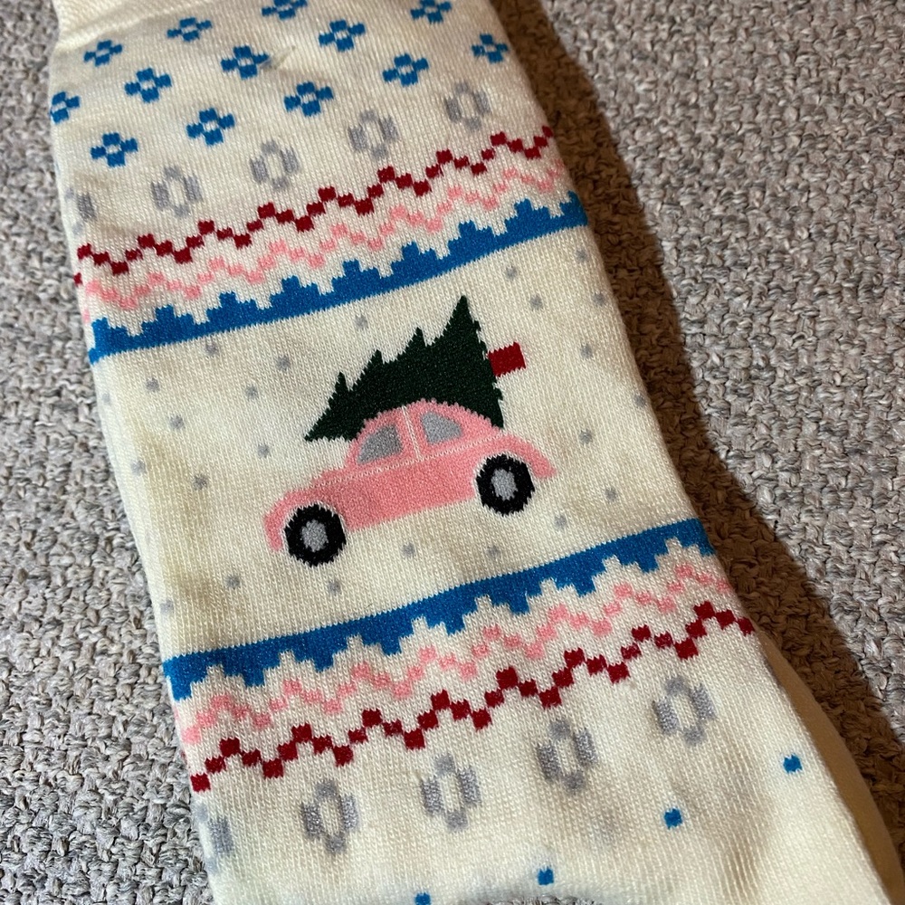HUE Socks #7 / Any 3 Pair $15